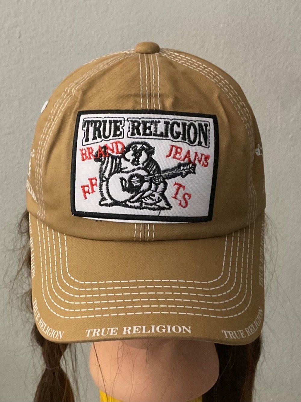True religion Cap. - Picture 3 of 6